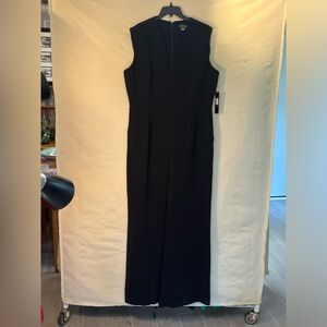 Tahari Arthur S Levine Black Jumpsuit
